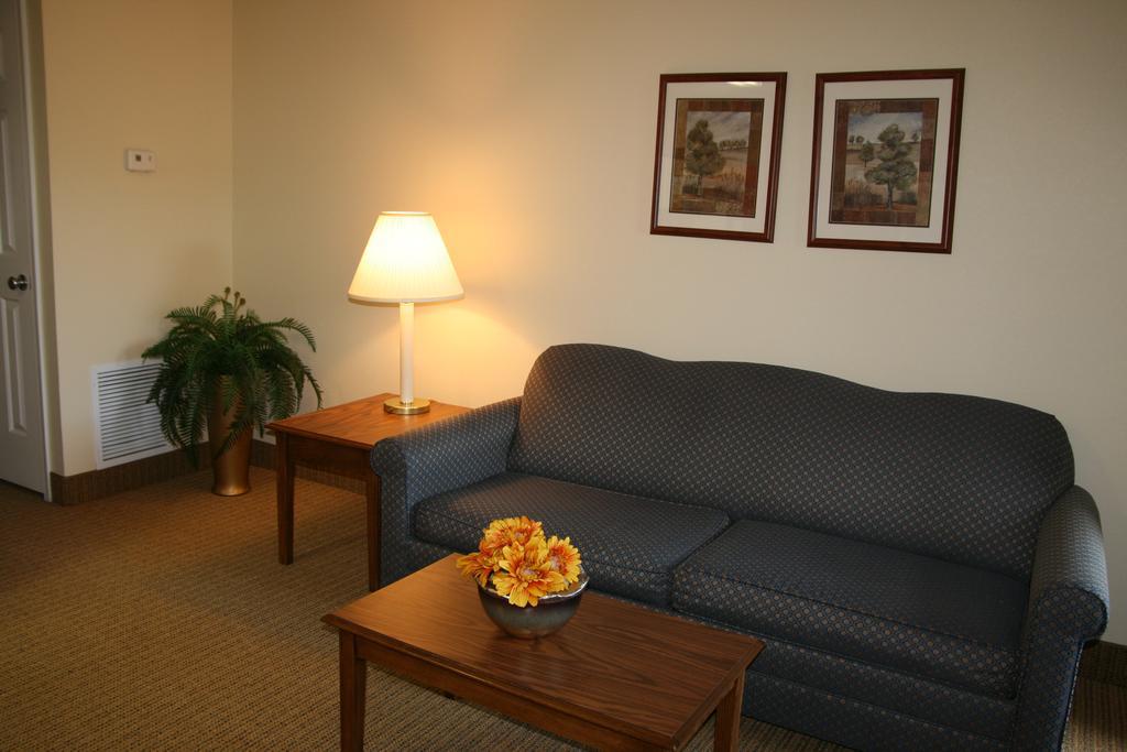 Affordable Suites Of America Fredericksburg Exterior foto